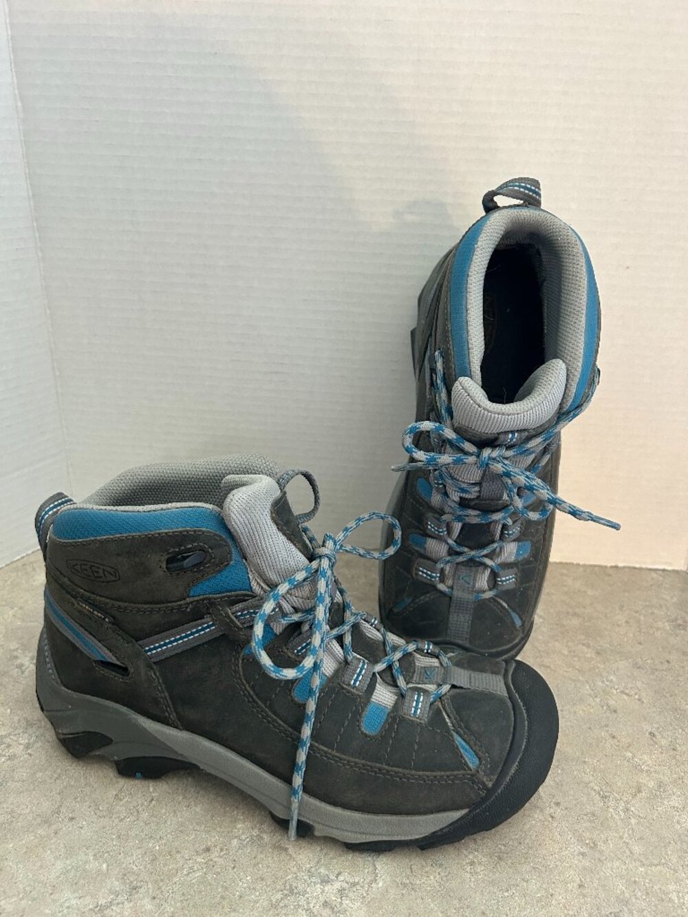Keen Targhee II Mid Waterproof Hiking Boots